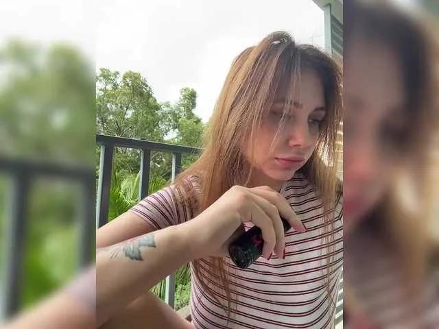 Offline -LeiaProseccina- on BongaCams