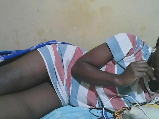 Freechat african-pussy1 on BongaCams