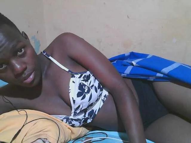 Freechat african-pussy1 on BongaCams