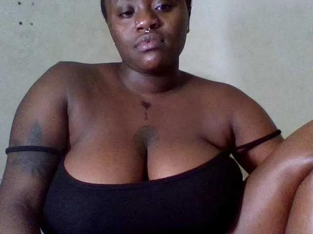 Freechat AfroBooty on BongaCams