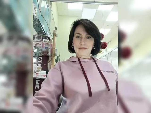 Offline Agnes7700 on BongaCams