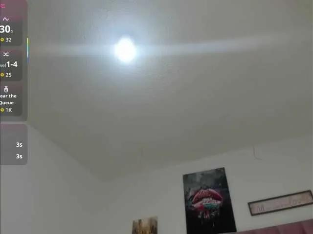 Offline Alana-wish on BongaCams