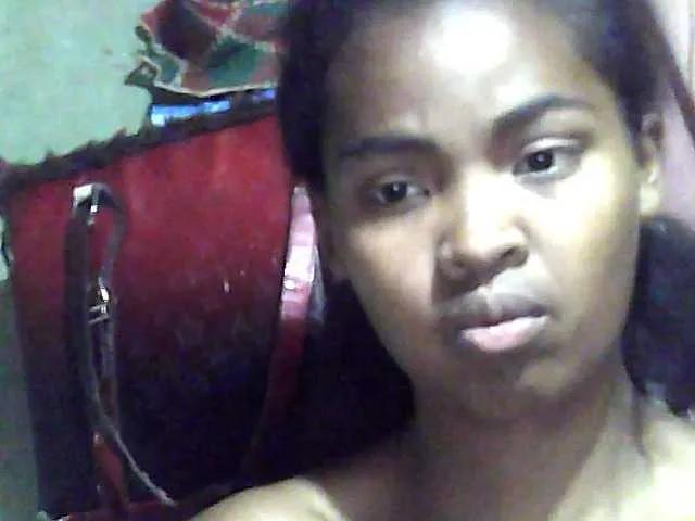 Offline Allycha1 on BongaCams