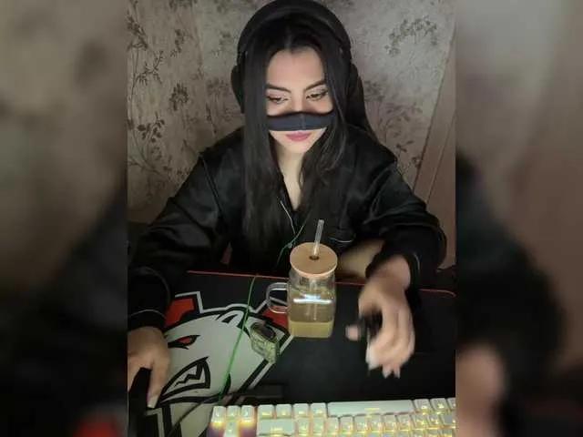 Offline aloeloea on BongaCams