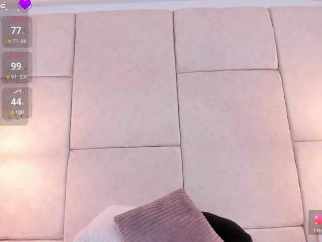 Offline amira-s on BongaCams