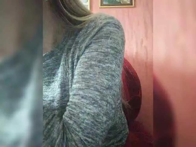 Offline Angelinamik on BongaCams