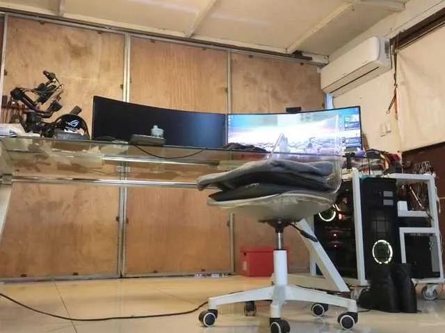 Offline angelinasia on BongaCams