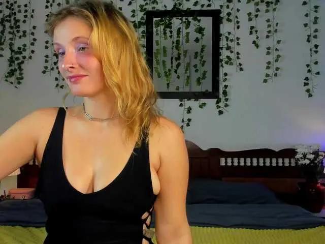 Ariana-Sunset on BongaCams 