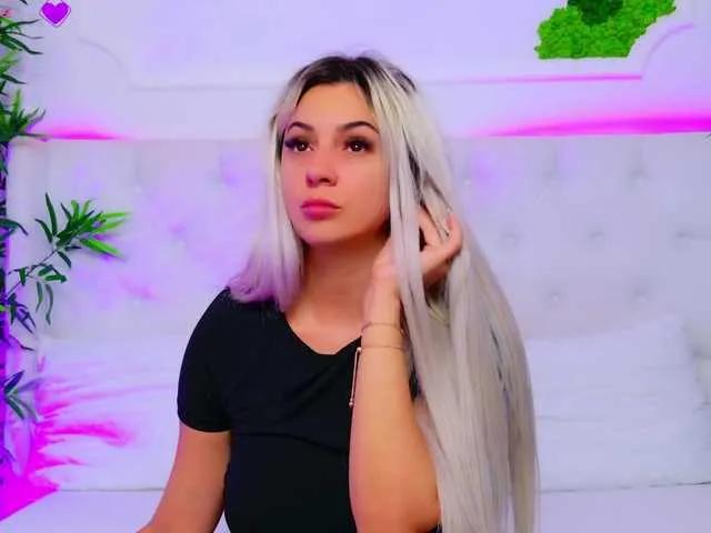 AriannaSins on BongaCams 