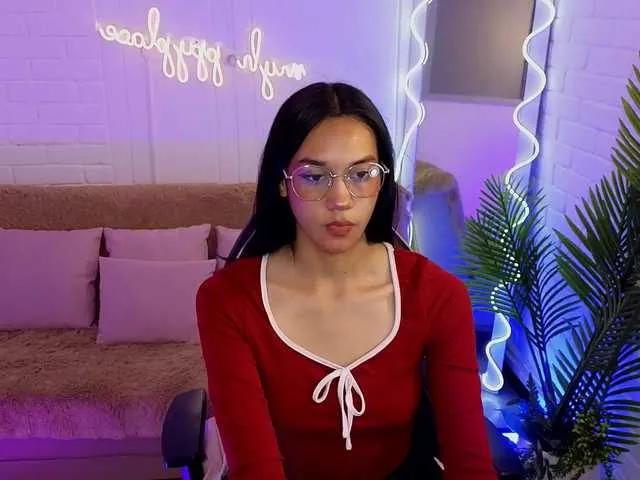 Offline Artemiss-tay on BongaCams