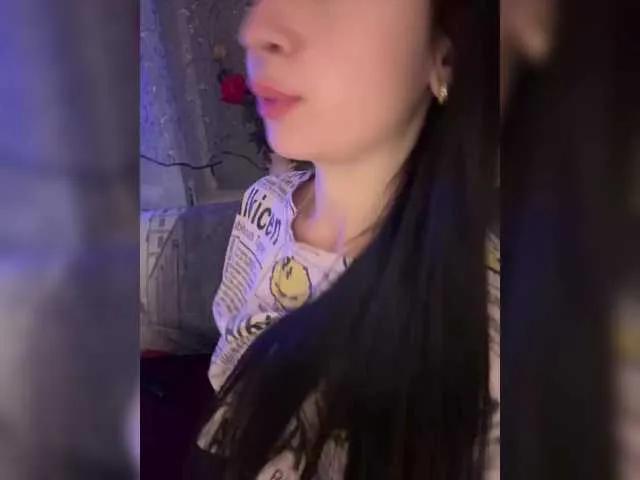 Freechat AureliyXXX on BongaCams