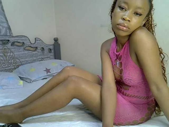 Offline AuroraBarbie on BongaCams