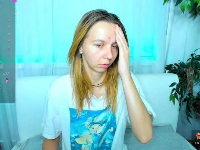 Offline Beellami on BongaCams