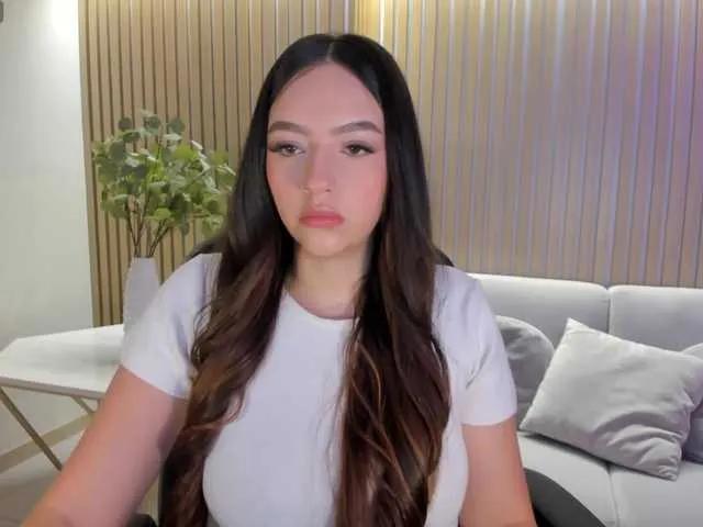 Offline BellaRose on BongaCams