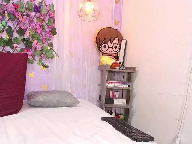 Freechat bigboobsrose1 on BongaCams