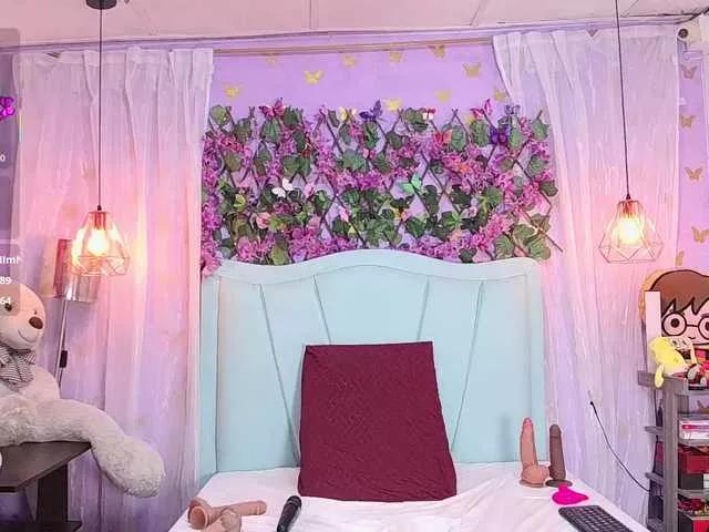 Freechat bigboobsrose1 on BongaCams