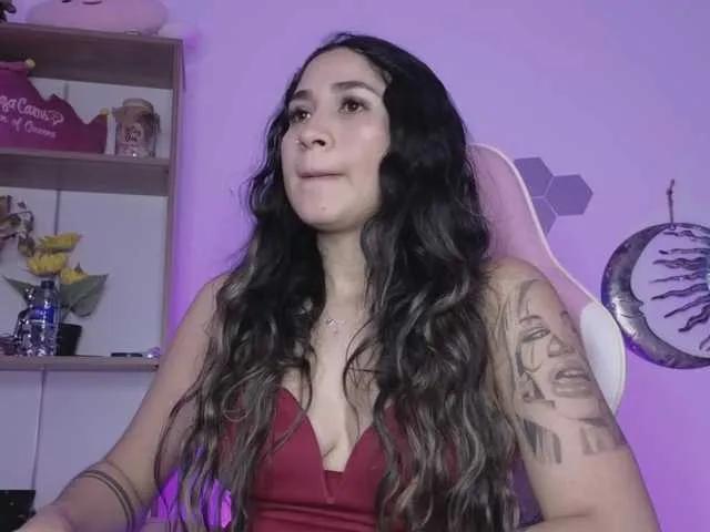 Offline britt-grey on BongaCams