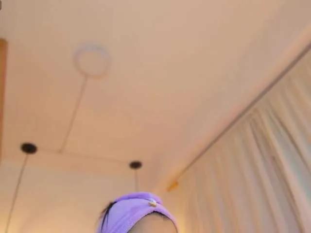 Offline Cassiestevens on BongaCams