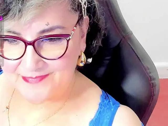 Offline cataleya-mom on BongaCams