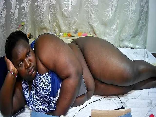 Freechat chubby-pritty on BongaCams