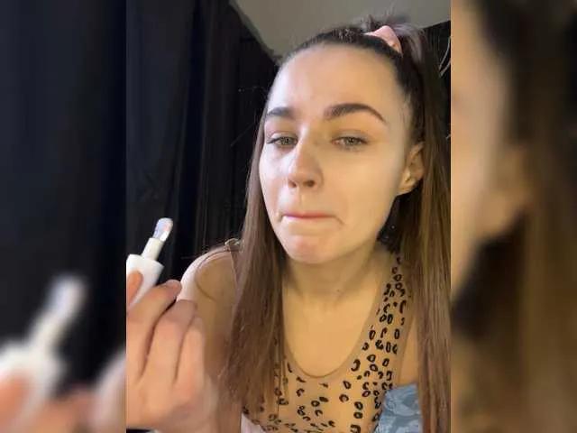 Offline ClaraxRose on BongaCams