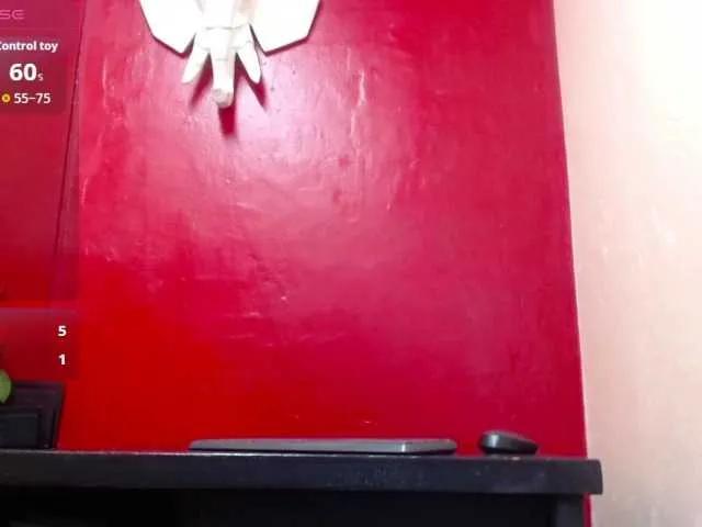 Offline Crystal-Walls on BongaCams