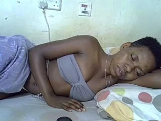 Freechat Cutegod22 on BongaCams