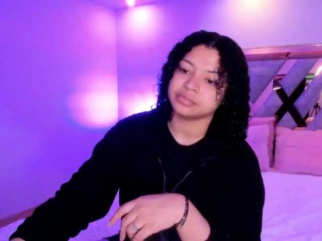 Offline Dakota-Mars on BongaCams