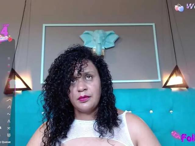 Offline Danielaa-a on BongaCams