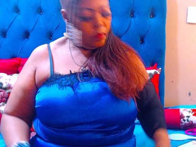 Freechat Ebonycandy10 on BongaCams