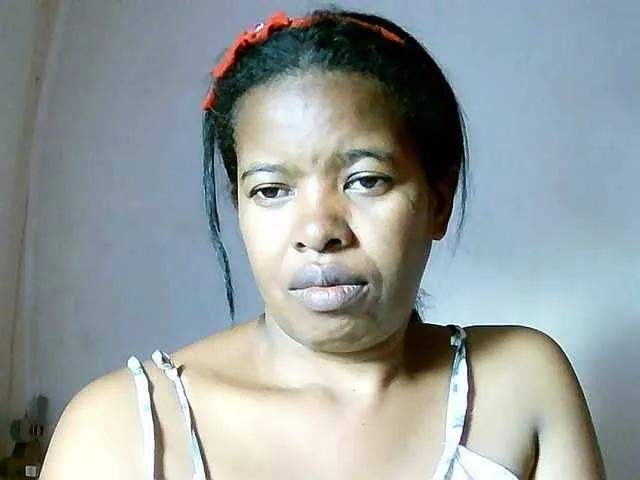 Freechat Edwiga on BongaCams