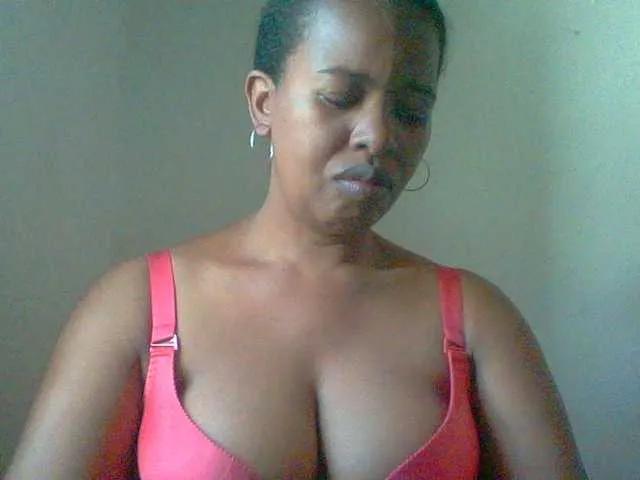 Freechat Edwiga on BongaCams