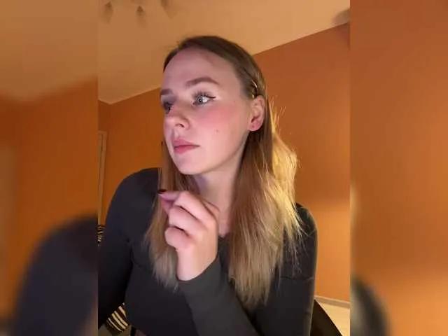 Offline elegantbabe on BongaCams