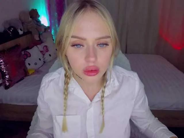 Freechat ElinaOcean on BongaCams