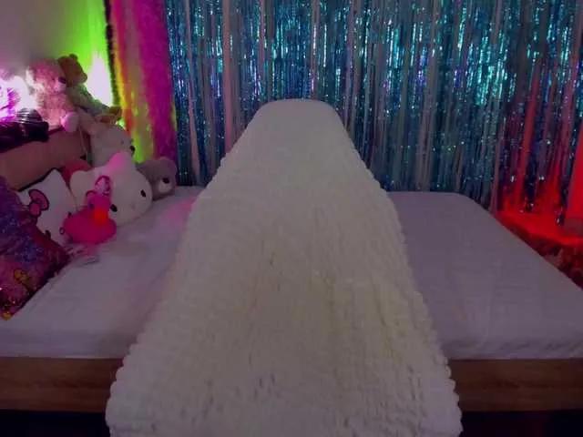 Freechat ElinaOcean on BongaCams