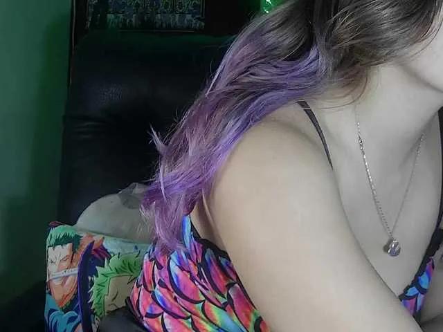 Freechat Elith20 on BongaCams