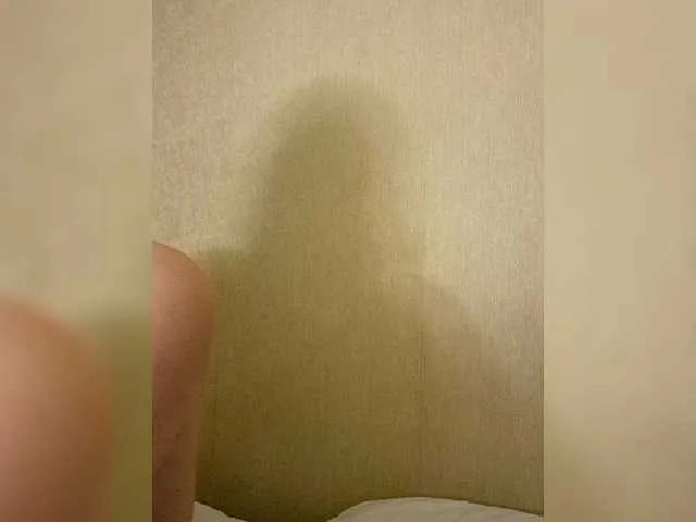 Offline Enni1 on BongaCams