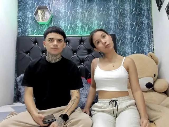 Freechat exotichot-couple on BongaCams