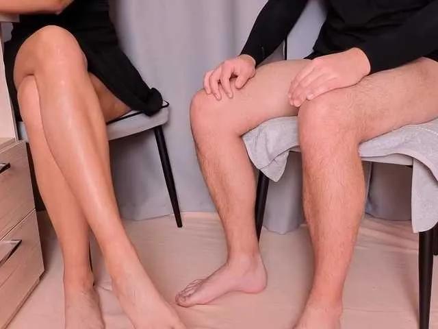 Offline FemdomWorld on BongaCams