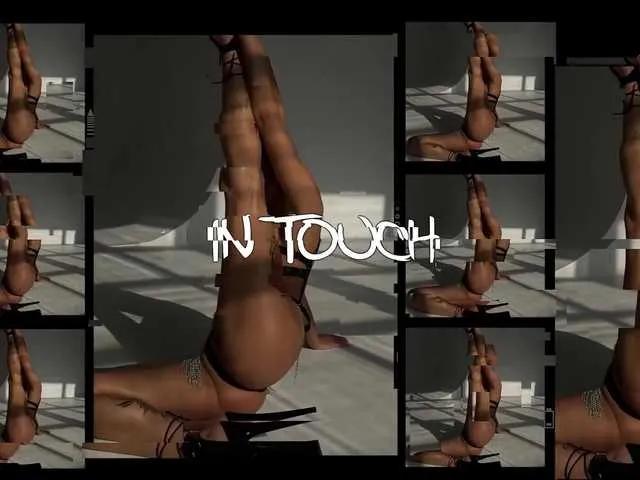 Offline Foxe-Sailey on BongaCams