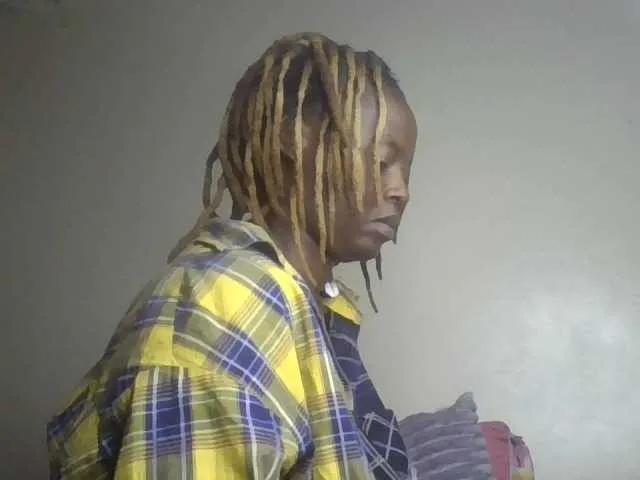 Freechat freakcurvy8 on BongaCams