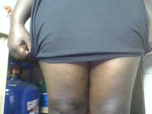 Freechat freakcurvy8 on BongaCams