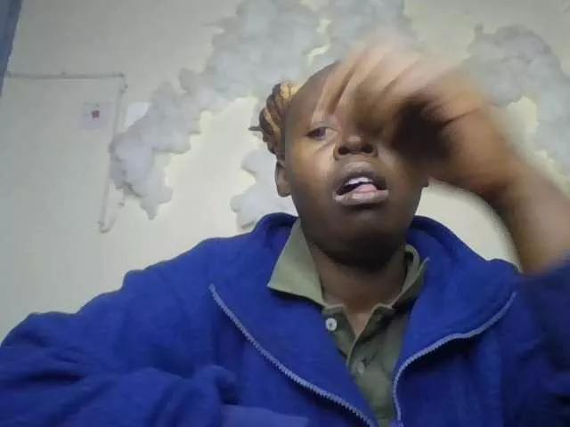 Freechat freakcurvy8 on BongaCams