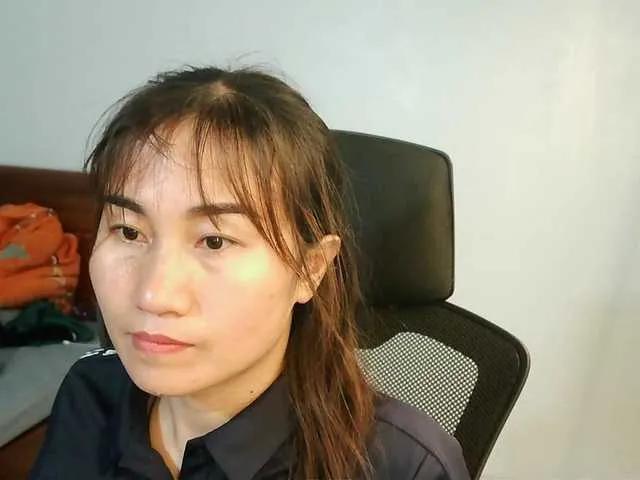 Offline girl30slutty on BongaCams