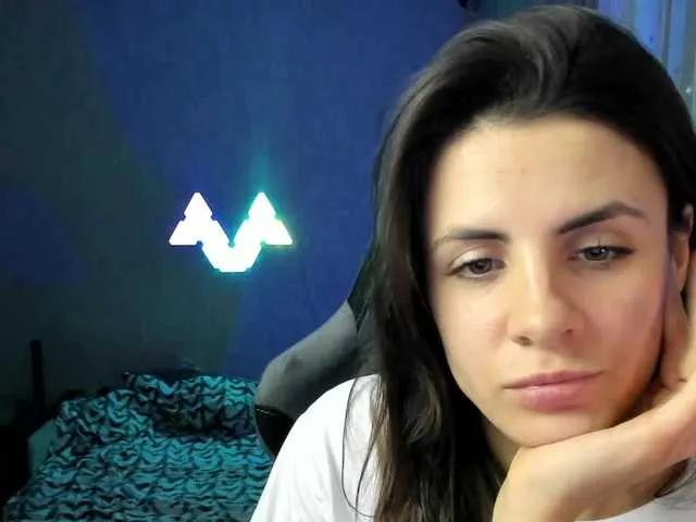 Freechat GoodLexi on BongaCams