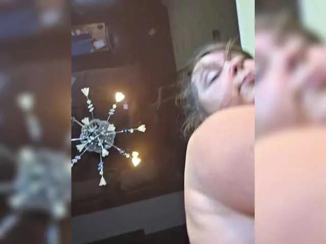 BongaCams HairyCrotch is Freechat HairyCrotch — Kind and smart men with a good sense of humor can charm me very quickly - if you are one of them, I'm glad to have you in my room