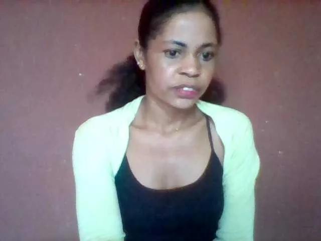 Offline Hanta11 on BongaCams