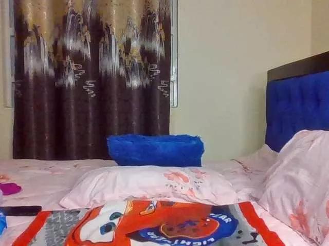 HappyLoverxo on BongaCams 