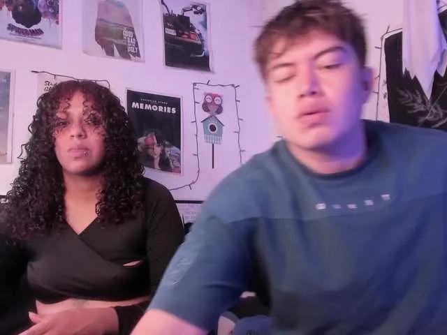 Offline HotHoneyChile on BongaCams