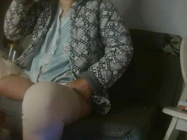 Offline hujiajiajia1314 on BongaCams